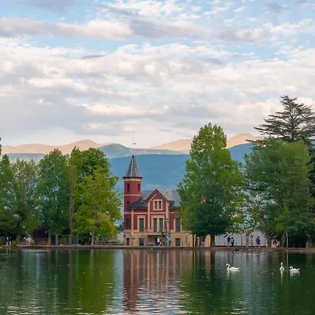 Preciosa Casa Con Jardin Y Piscina * Bourg-Madame