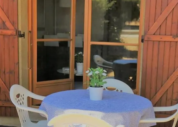 Preciosa Casa Con Jardin Y Piscina Bourg-Madame
